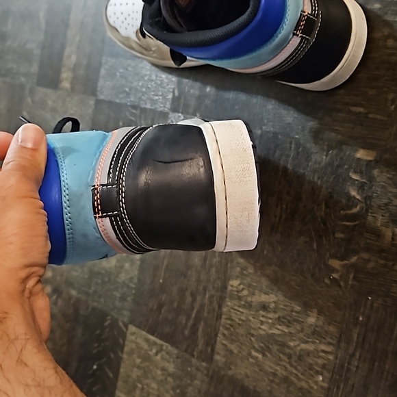 Jordan 1 Retro High OGPrototype - Picture 6 of 13